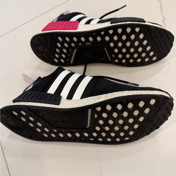 Adidas Marimekko x NMD_R1 'Laine Wave' Women's 7 - Picture 5 of 5